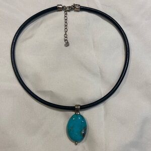 Leather sterling silver 925 turquoise colored necklace